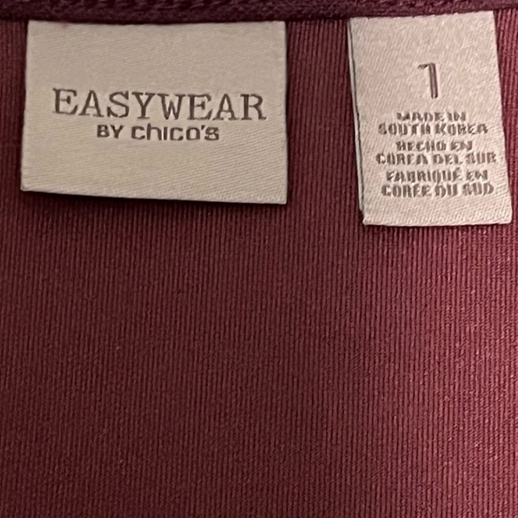 Chico's 1 (Size M) EASYWEAR Asymmetrical Diagonal Hem Tunic Top Maroon V-Neck - Picture 3 of 3